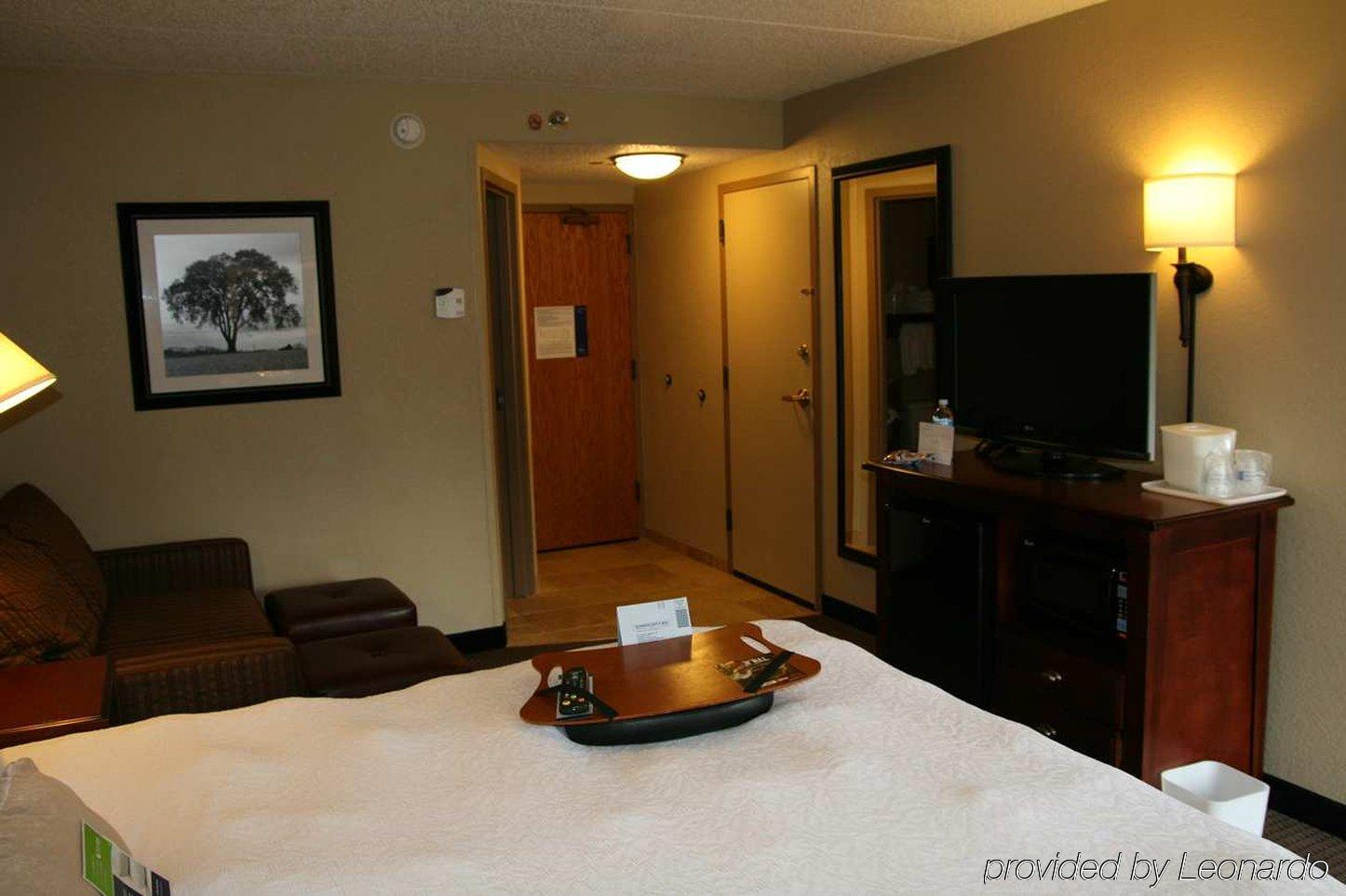 Hampton Inn Madison East Towne Mall Area Ruang foto